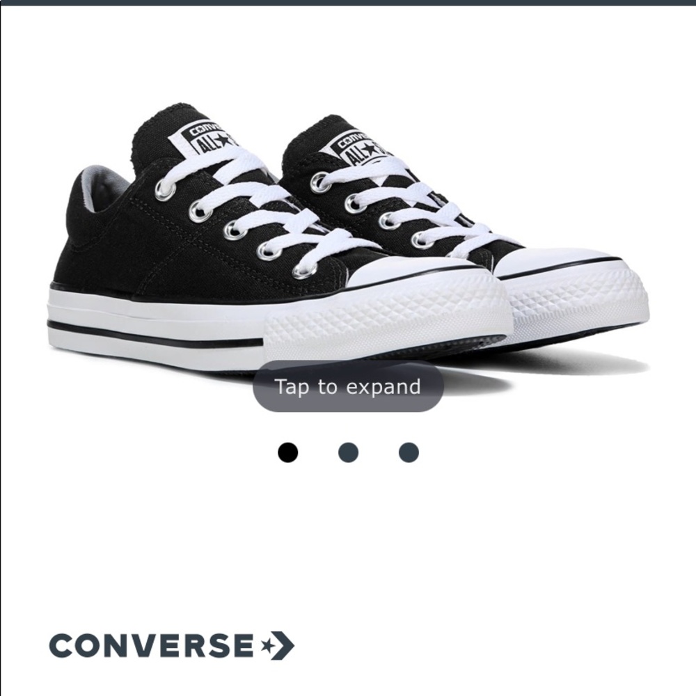 Women’s Converse Chuck Taylor low top sneakers
